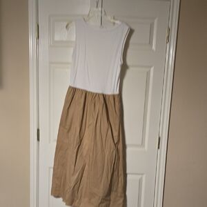 GAP White and Tan Maxi Skirt